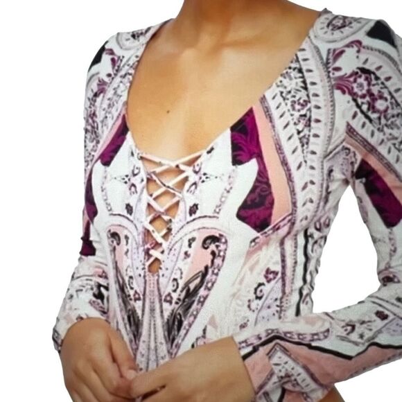 FREE PEOPLE Pick Place Bodysuit Ivory/burgundy, and multi coloring. - Picture 1 of 14